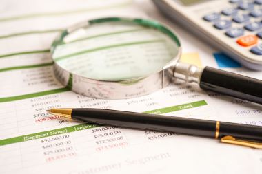 图表、放大镜 图表、放大镜