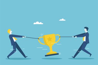 競爭 兩個商人爭奪獎盃的插圖。